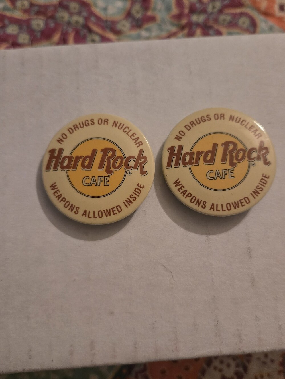 VINTAGE Hard Rock Cafe Logo Button Pin